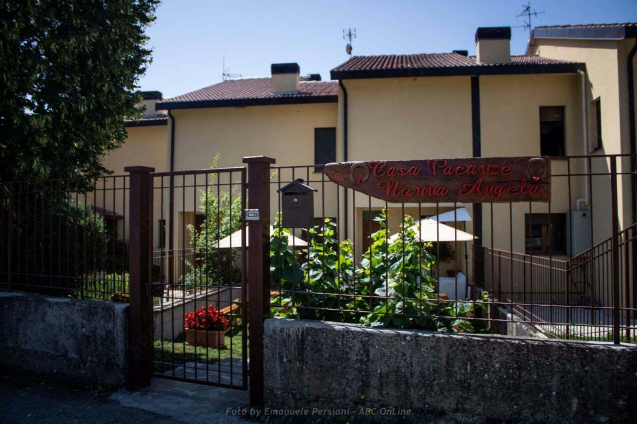 Casa Vacanze Nonna Angela Norcia Exterior photo