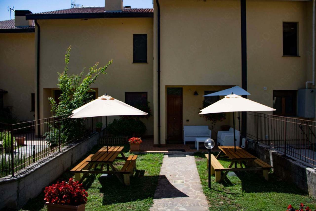 Casa Vacanze Nonna Angela Norcia Exterior photo
